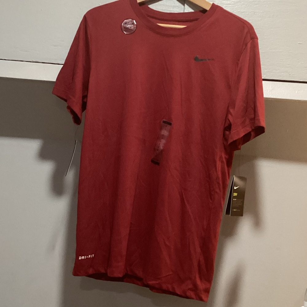 NWT Nike Men's Crimson Dri-FIT Tee